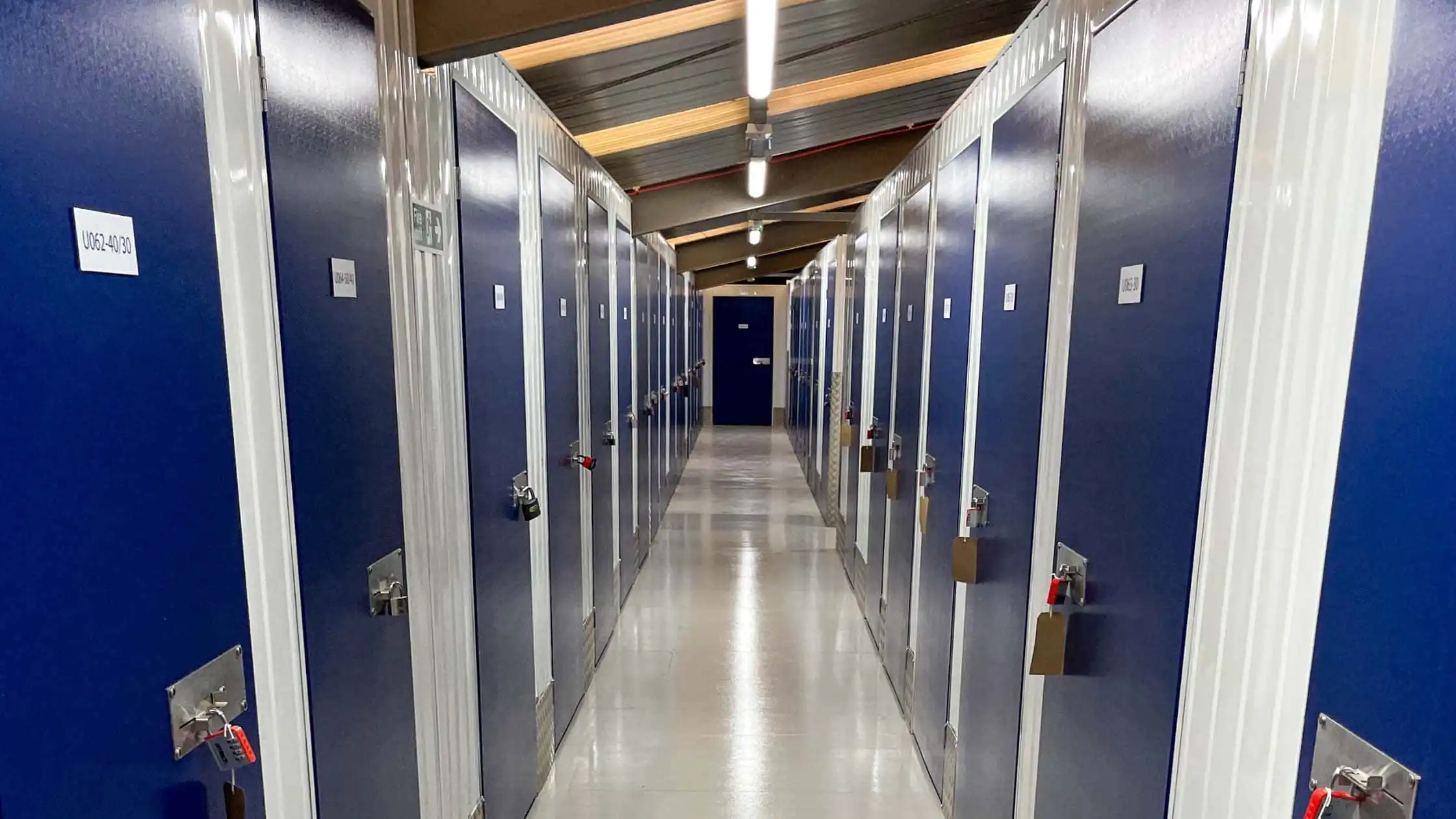 storage units in louth
