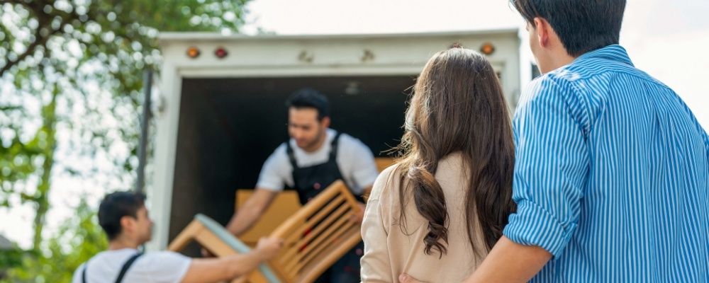 a family finding affordable storage with Louth.